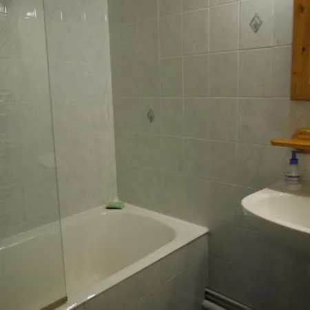 Spacieux 6 Pers Au Coeur De Mont-de-lans, Proche Pistes - Fr-1-546-29 * Ле дез Альп